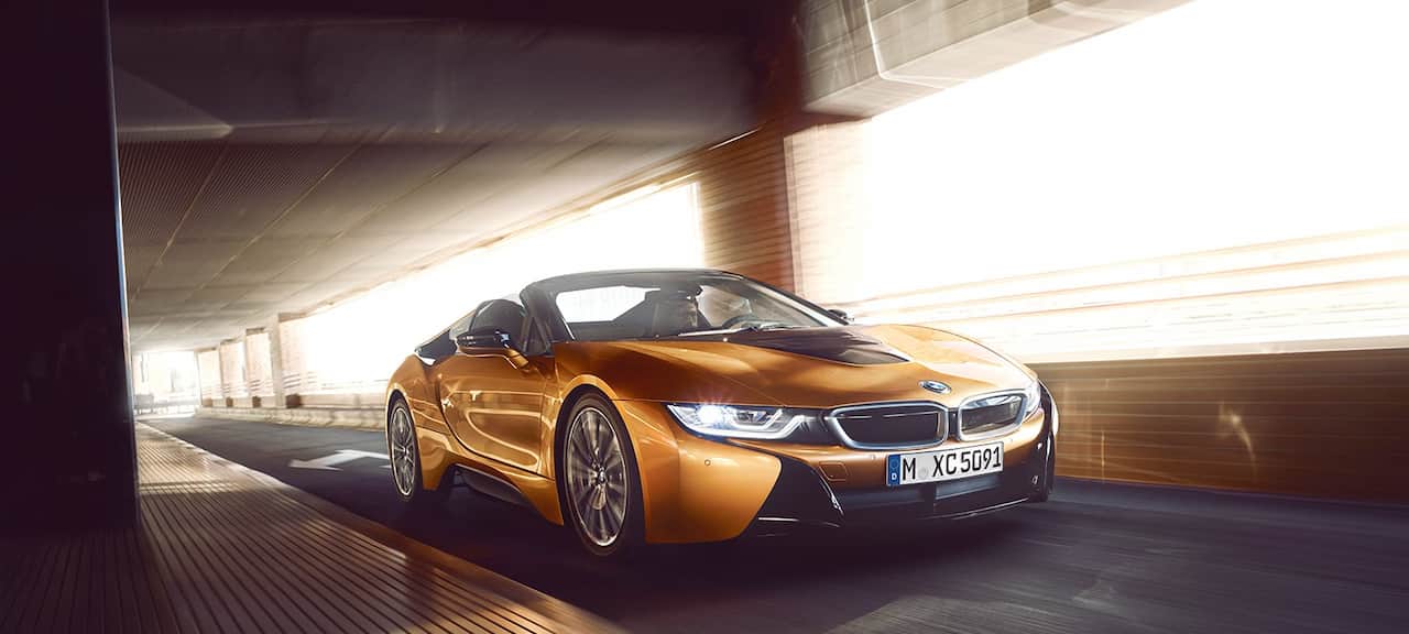 Présentation du modèle i8 Roadster