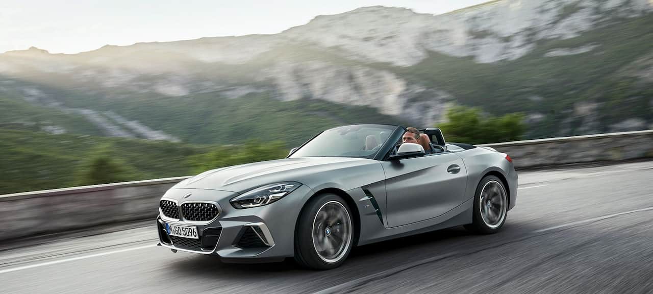 Présentation du modèle Z4 M40i